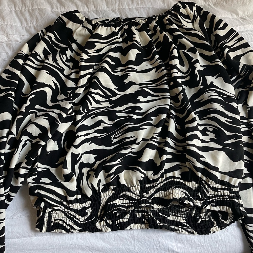 Fancy Black Cropped Top